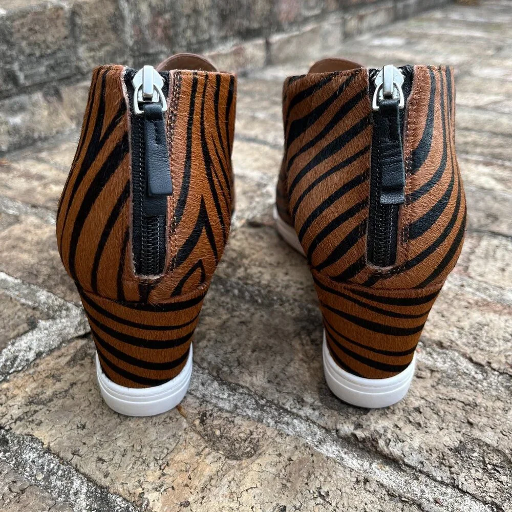 Linea Paolo Faith Wedge Sneaker Women 12M Tiger Stripe Calf Hair Statement Shoes